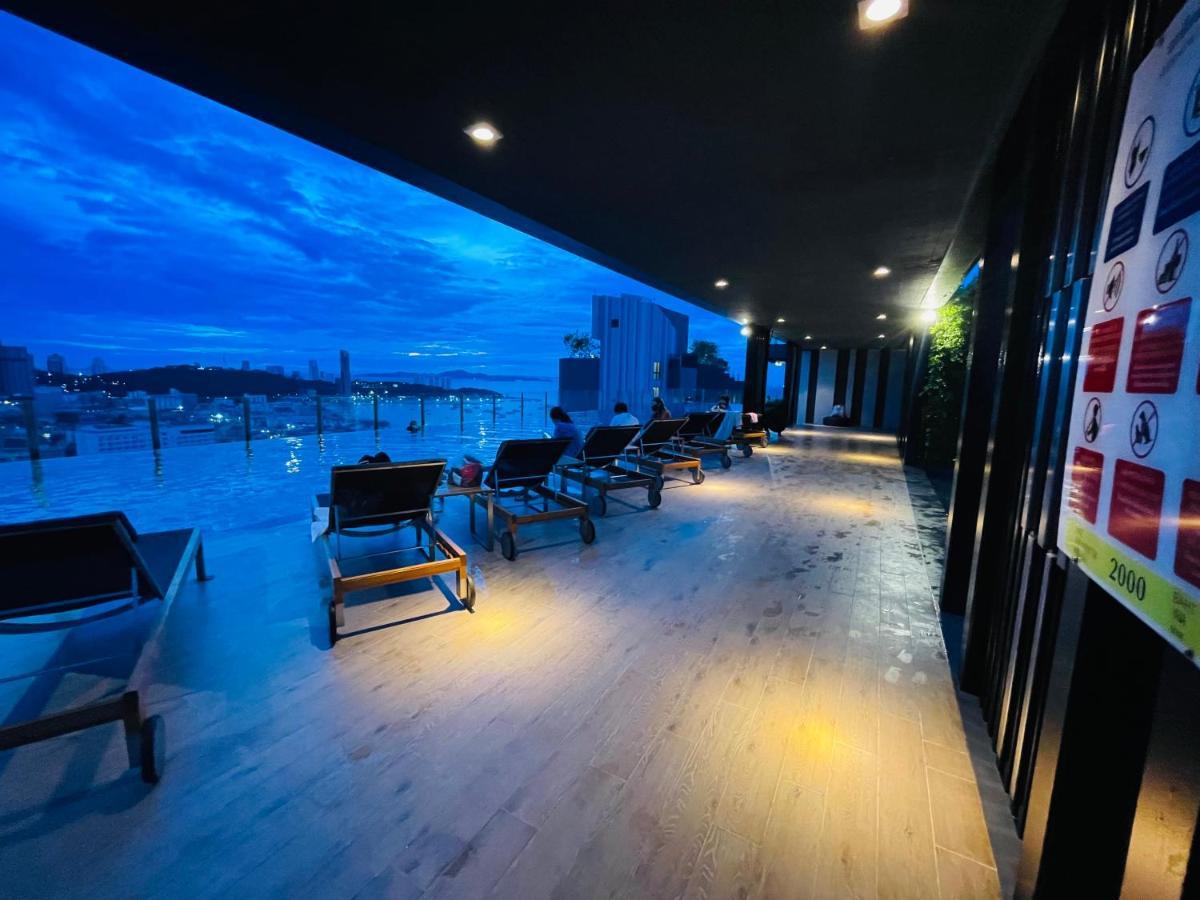 The Base Condo 2 Bed 2 Bath By Pupu Pattaya Exterior photo