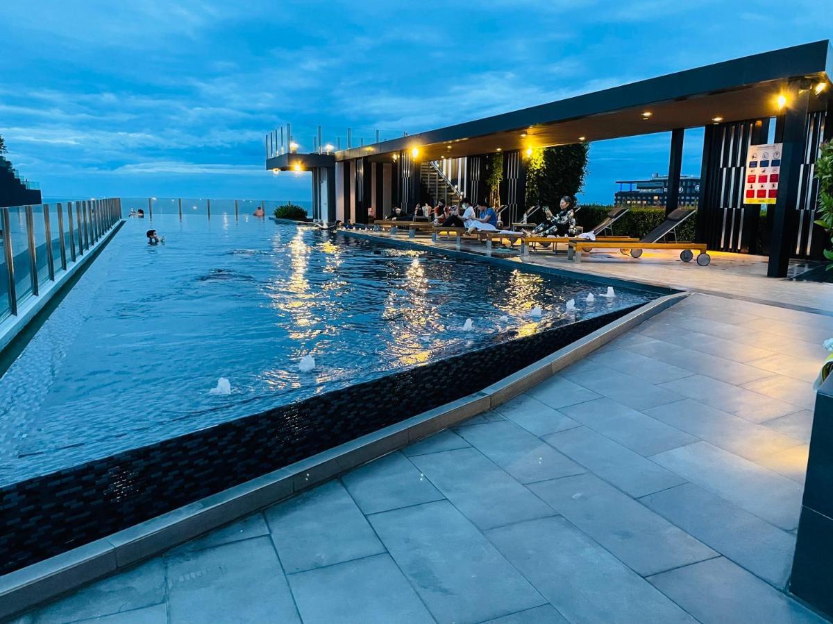 The Base Condo 2 Bed 2 Bath By Pupu Pattaya Exterior photo