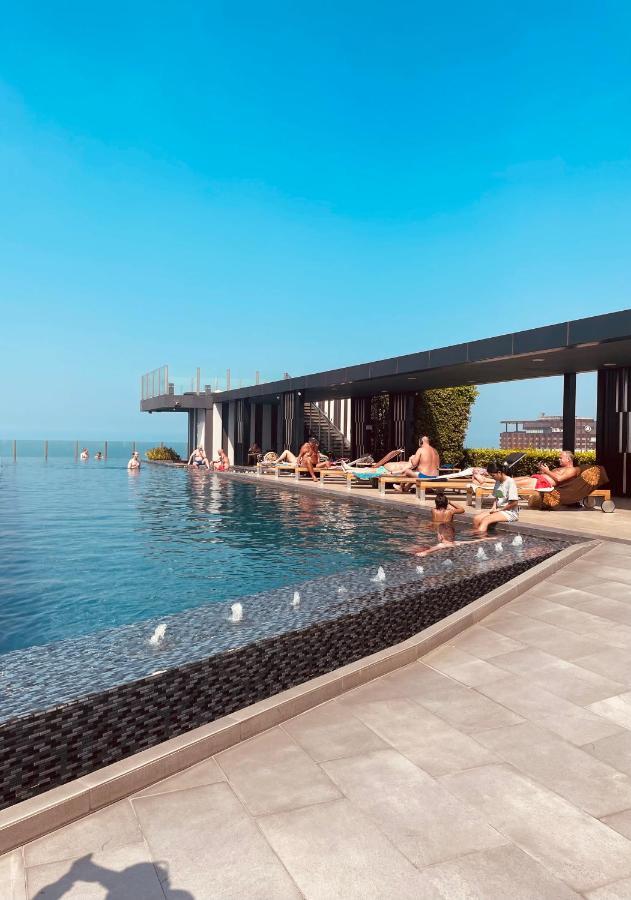 The Base Condo 2 Bed 2 Bath By Pupu Pattaya Exterior photo