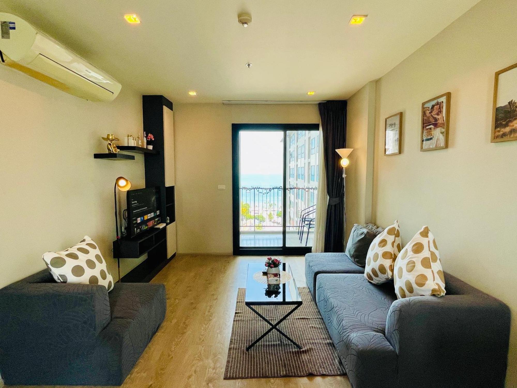 The Base Condo 2 Bed 2 Bath By Pupu Pattaya Exterior photo